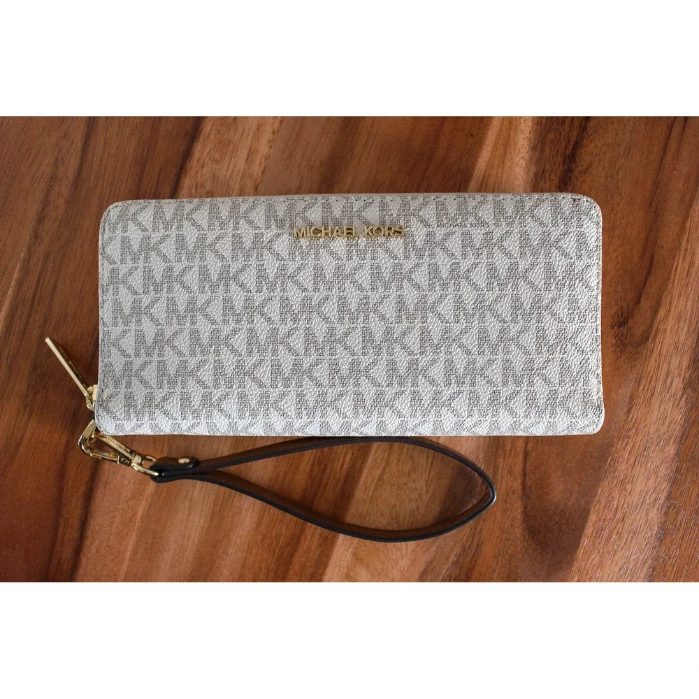 Michael Kors Jet Set Travel Wallet Brown MK Logo Zip Around Continental Wristlet